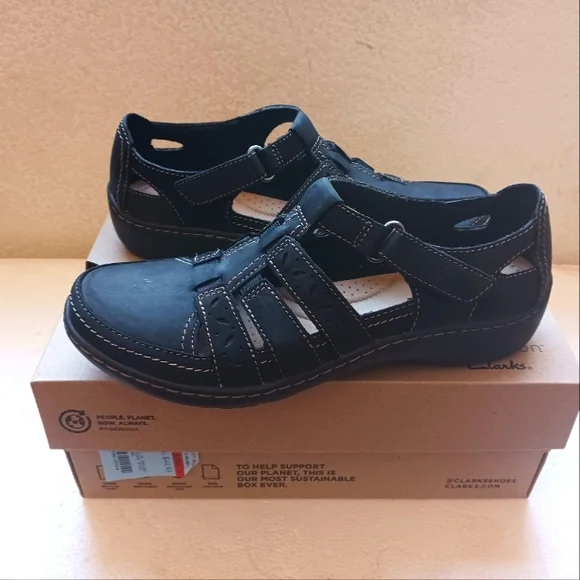 Cloud steppers by Clarks - Picture 1 of 4